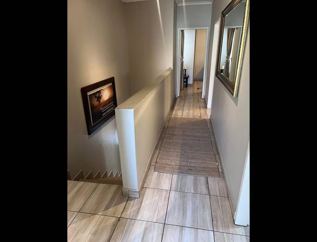 4 BEDROOM TOWNHOUSE FOR SALE IN CASHAN